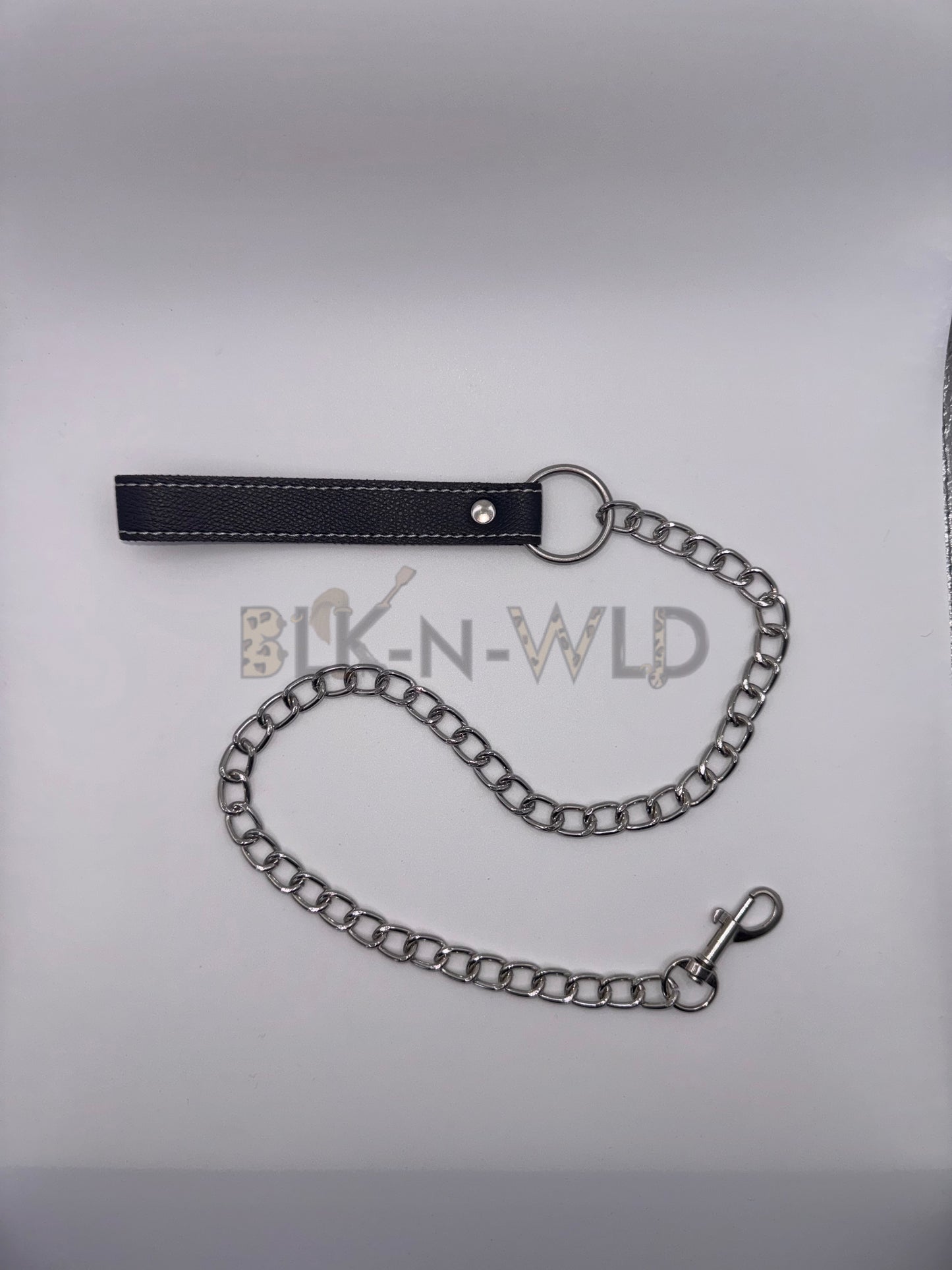 Jeweled Plugs w/Leash